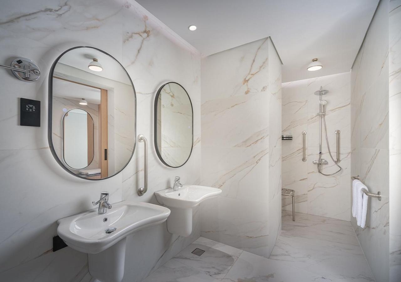 Joudyan Red Sea Mall Jeddah By Elaf מראה חיצוני תמונה Bathroom